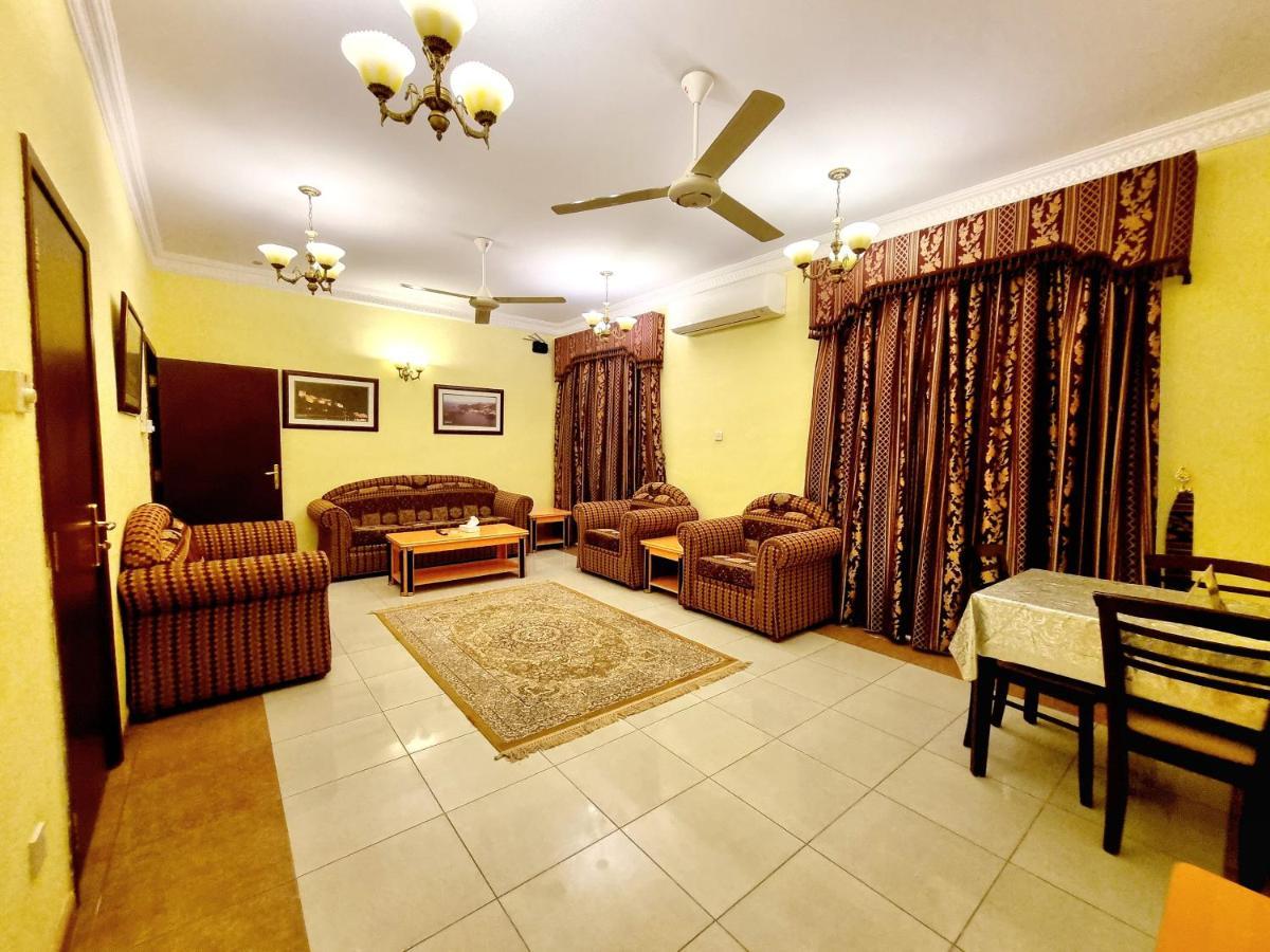 Muscat International Hotel Exterior foto