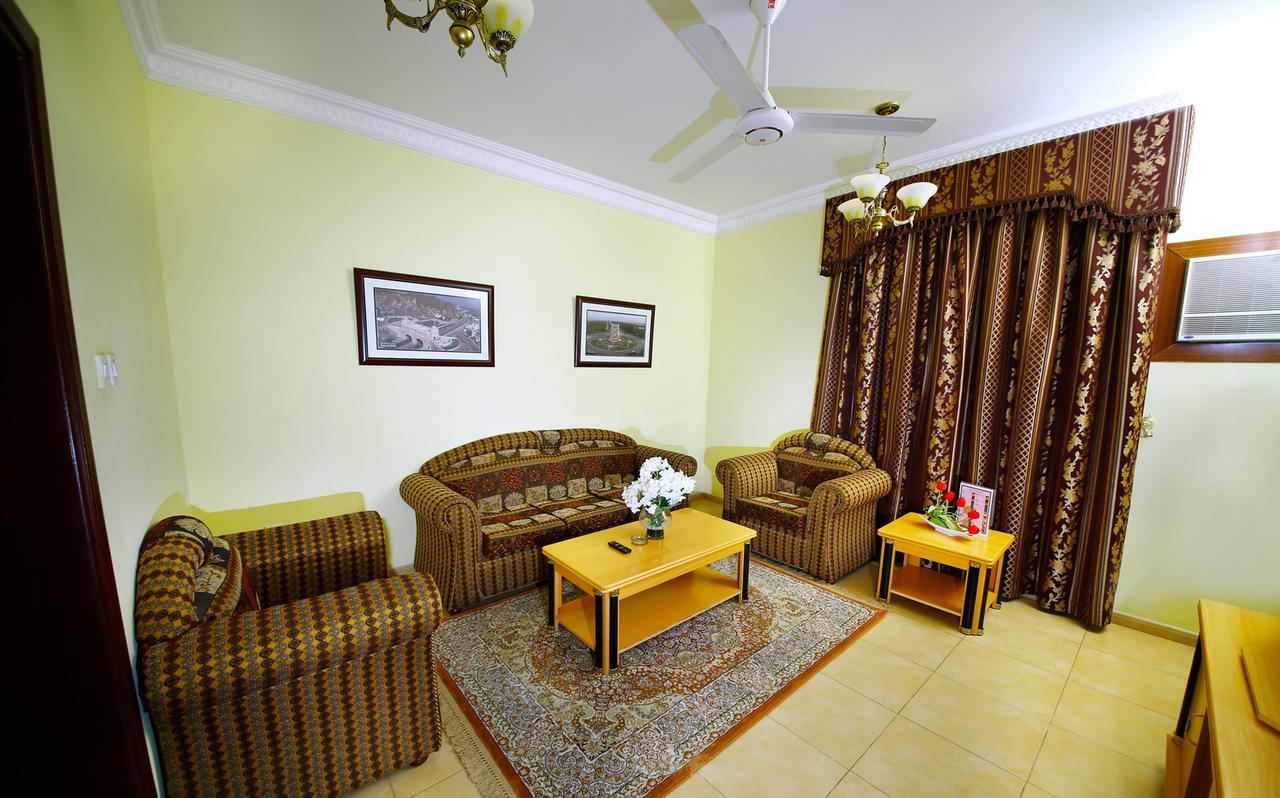 Muscat International Hotel Exterior foto