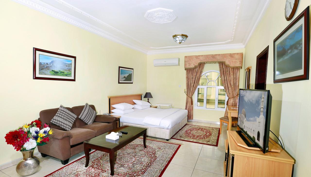 Muscat International Hotel Exterior foto
